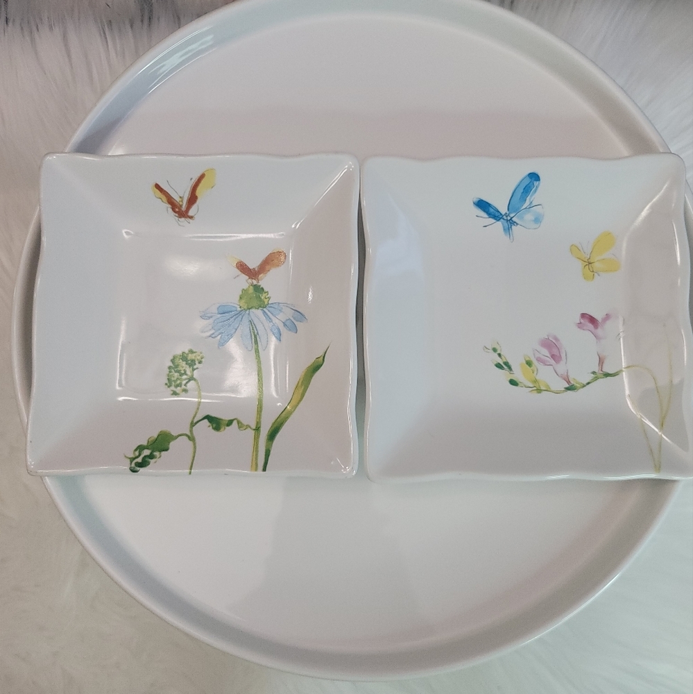 222 Fifth BUTTERFLY FLIGHT set of 2 APPETIZER DESSERT